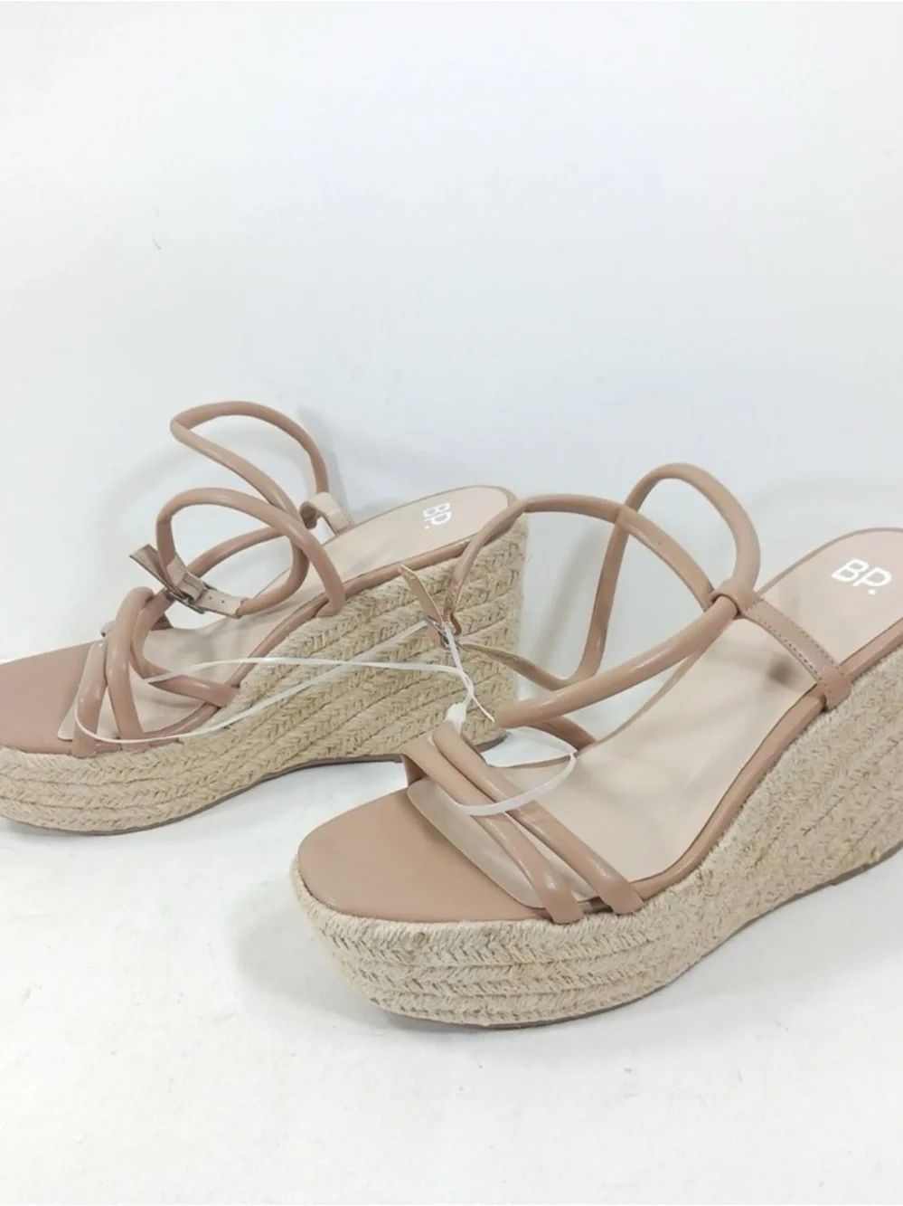 N/A elegant beige